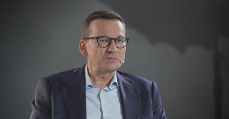 Morawiecki broni PiS: nie było afery wizowej ani mieszkaniowej