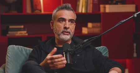 Każdy temat jest dobry do żartów, uważa popularny stand-uper. Abelard Giza w "Balansie"
