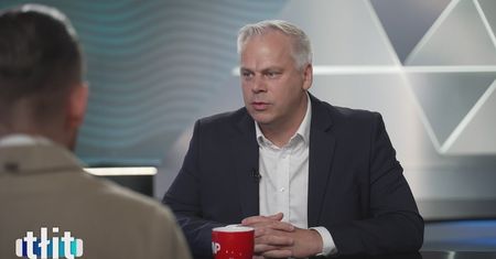 Tłit - Karol Rabenda
