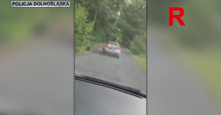 Wideo: Nie zatrzymał się do kontroli. Podczas ucieczki zgubił koło