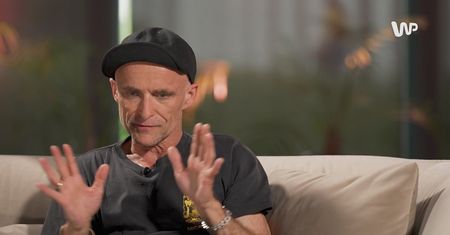 Artur Rojek szczerze o niekorzystnych umowach. "Podpisałem dwa razy"