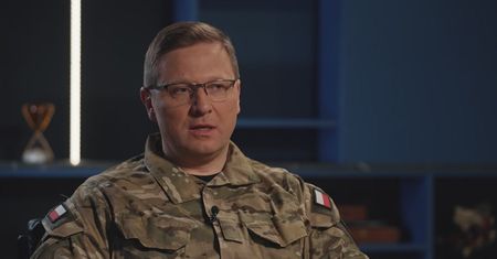 Dowódca cyberwojsk: co dwie godziny odpieramy atak na Polskę
