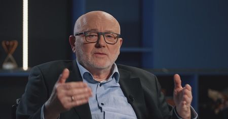 Płk Derlatka: broń jądrowa dałaby nam realną suwerenność