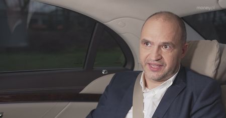 Tajemniczy miliarder podbija Polskę sklep po sklepie. Ekspert tłumaczy strategię Dino