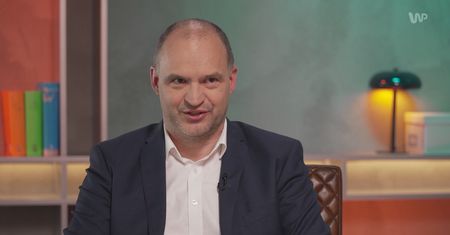 Błędy młodych inwestorów. "Zakochanie w spółce to prosta droga do strat"