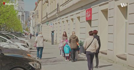 Polacy o 800+. "Lepiej niech obniżą koszty życia"