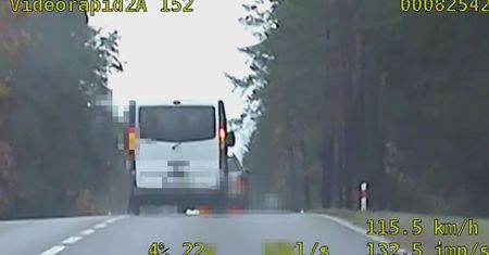 Kamera wszystko nagrała. Kierowca opla surowo ukarany