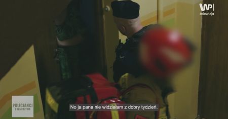 Sąsiedzi wezwali policję. Musieli wejść oknem. Prawda okazała się smutna
