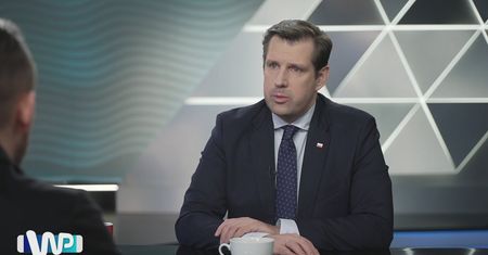 "Głupi błąd". Polityk PiS zabrał głos ws. CPK