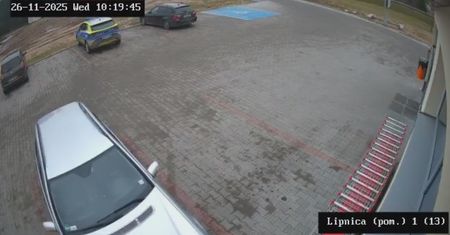 Nie wiedział, że jest nagrywany. Bezczelne zachowanie kierowcy