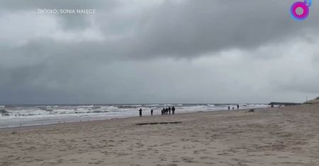 Pojechała nad Morze Bałtyckie. "Nawet Żabka jest nieczynna"
