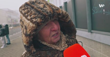 Ma "głodową" emeryturę. Tak dorabia. "Żeby na święta coś zarobić"