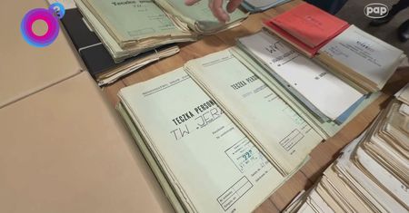 IPN ujawnia teczki bezpieki. Znaleźli je w piwnicy byłego majora WOP