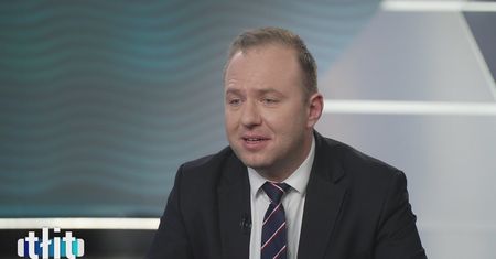 Tłit - Mateusz Kurzejewski