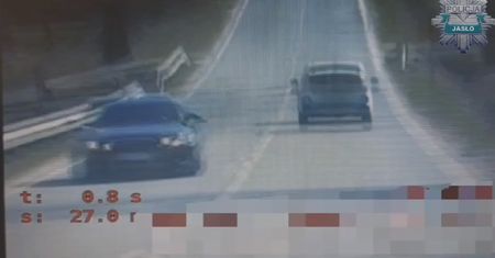 28 kierujących straciło prawo jazdy. Policja nagrała największych piratów