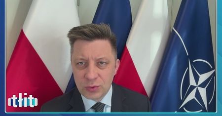 Tłit - Michał Dworczyk