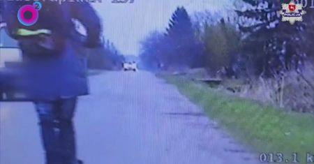 Kompletnie pijany jechał hulajnogą. Skandal na oczach policji