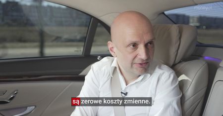 "Bardzo do tego zachęcam". Ekspert zdradza swoje podejście do płatnych subskrypcji