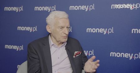 "To psuje politykę". Jerzy Buzek wskazuje na konieczne zmiany