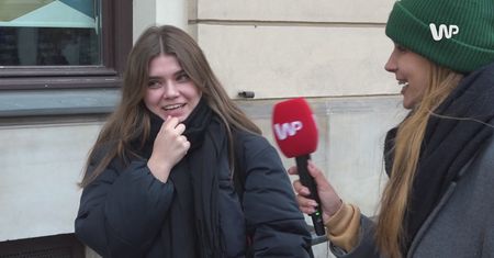 Odwiedziliśmy plan "Lalki". Co sądzą o nim Warszawiacy?
