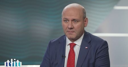 Tłit - Szymon Szynkowski vel Sęk