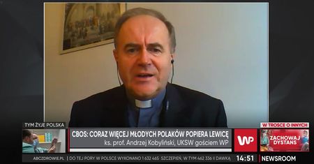 Ksiądz Andrzej Kobyliński o poglądach młodych Polaków. Duchowny dostrzega pewne zagrożenie