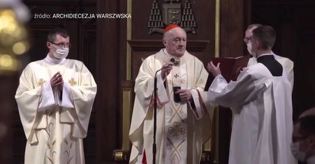 Kard. Kazimierz Nycz zasłabł podczas mszy. Trafił do szpitala