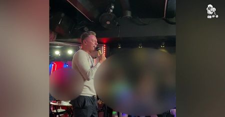 Rafał Brzozowski zabawia fanów w klubie