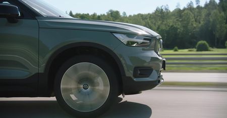 Volvo XC40 P8 Recharge: pierwszy test pierwszego elektryka Szwedów