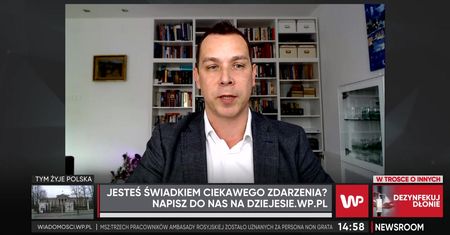 Powikłania po COVID-19 mogą trwać nawet 6 miesięcy? Prof. Miłosz Parczewski wyjaśnia