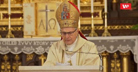 Pogrzeb Krzysztofa Krawczyka. Wzruszające kazanie biskupa Antoniego Długosza
