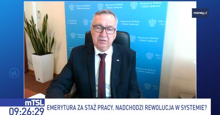 Emerytury stażowe. Szwed: "Do pomysłu prezydenta podchodzimy z ostrożnością"