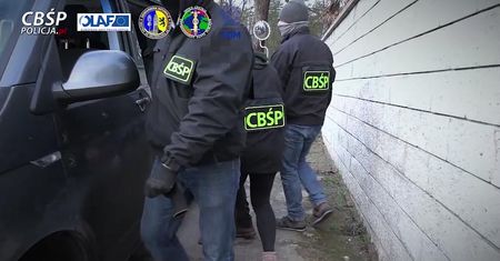 Policja rozbiła międzynarodowy gang fałszerzy leków