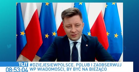 Luzowanie obostrzeń. Będzie powrót do stref? Odpowiedź Michała Dworczyka