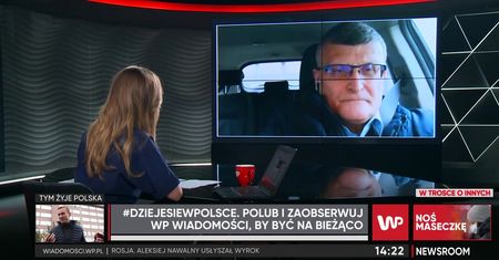 Koronawirus w Polsce. Nakaz noszenia profesjonalnych maseczek? Ekspert tłumaczy