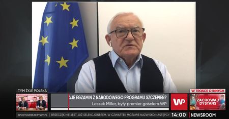 Leszek Miller zaszczepił się na COVID. Teraz odpowiada Niedzielskiemu: "Niech się pan zajmie sobą"
