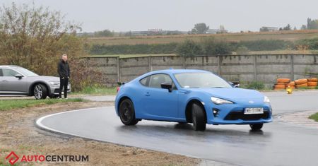 Toyota GT86 - zaklinacz deszczu