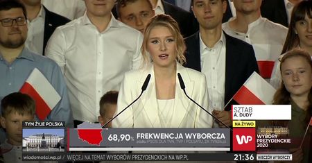 Wystąpienie Kingi Dudy po ogłoszeniu sondażu IPSOS. "Nikt nie zasługuje, by być obiektem nienawiści"