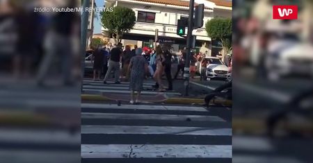 Dziwne zachowanie kobiety po wypadku. Nagranie brutalnej reakcji policji z Hiszpanii