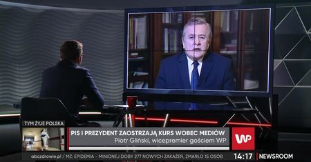 Gliński: żadnego podatku od smartfonów nie będzie