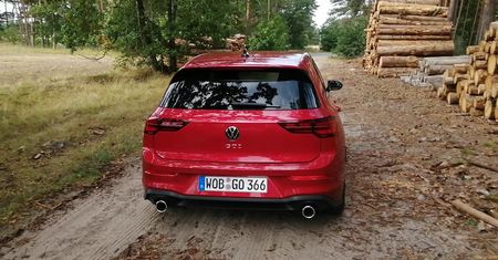 Pierwsza jazda nowym Volkswagenem Golfem GTI: inne podejście do klasyka