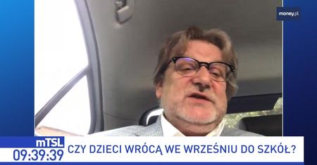 Uczniowie wrócą do szkół 1 września? "Decyzja w ciągu dwóch tygodni"