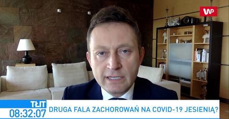 Koronawirus w Polsce. Rabiej ostrzega przed jesienią. "Będziemy mieć duży kłopot"