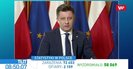 Szkoły zamknięte przez koronawirusa. Michał Dworczyk odpowiada, co dalej