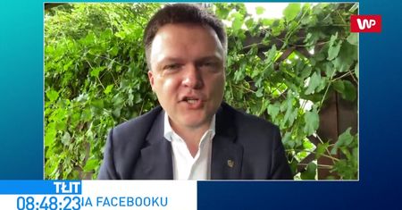 Szymon Hołownia o telefonach z TVN. "Odcięli się ode mnie"