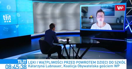 Powrót do szkoły. "Dwója" dla szefa MEN. Katarzyna Lubnauer: Nie powinien jeździć dudabusem