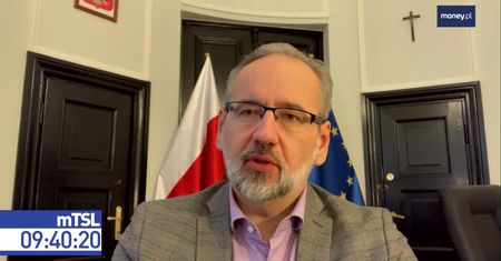 Koronawirus w Polsce. Nawet 40 tysięcy zakażeń dziennie. Minister mówi wprost