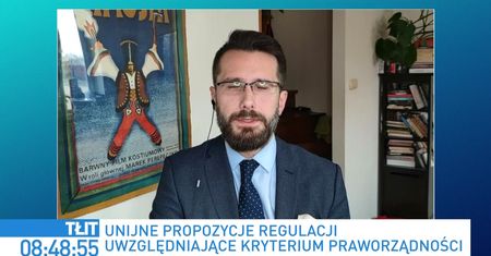 Niepokojący sondaż dla PiS. Reakcja Radosława Fogla