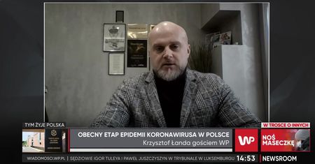 Koronawirus w Polsce. Krzysztof Łanda krytycznie o działaniach rządu PiS