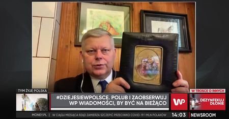 Marek Suski malował karykatury polityków. "Wampir Stefan Niesiołowski wysyłał na szczaw"